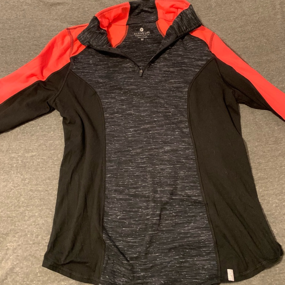 Active life long sleeve sweater
